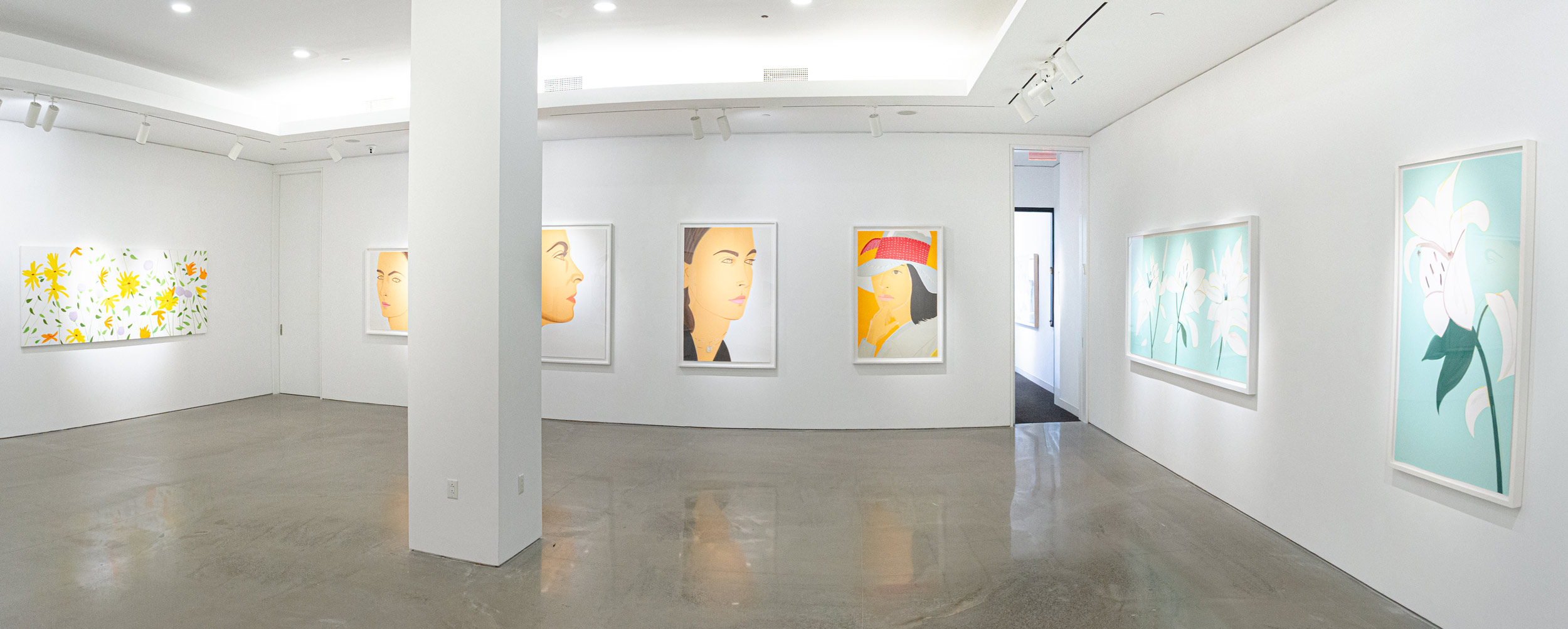 Exhibition View 10